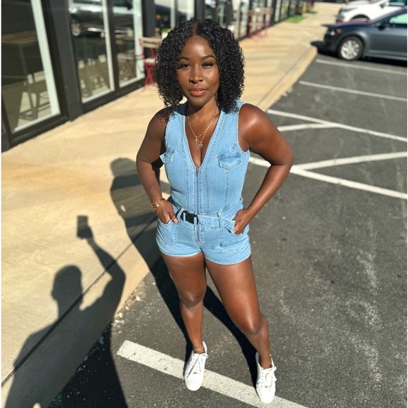Short jeans romper - Picture 2 of 3
